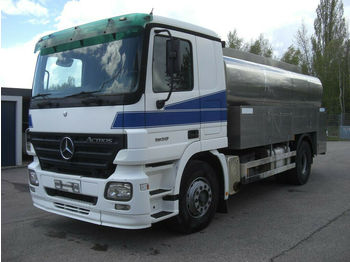 Cisternové vozidlo pro dopravu potravin Mercedes-Benz 1850LL TANK ISOLIERT: obrázek 1