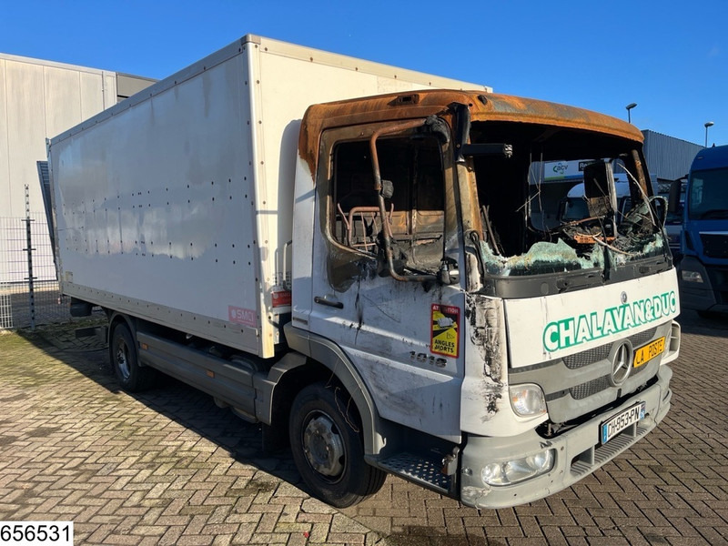 Skříňový nákladní auto Mercedes-Benz Atego 1018 EURO 5, Manual, Fire damage: obrázek 6