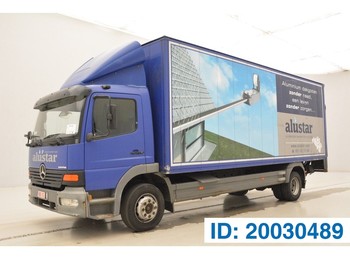 Skříňový nákladní auto, Auto s hydraulickou rukou Mercedes-Benz Atego 1217L: obrázek 1
