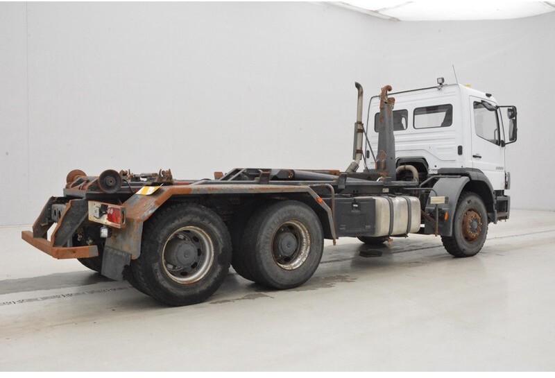 Hákový nosič kontejnerů Mercedes-Benz Atego 2628 - 6x4: obrázek 5