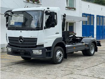 Hákový nosič kontejnerů Mercedes-Benz Atego 3 4x2 BM 967 1221 OM934 4x2 Ki: obrázek 1