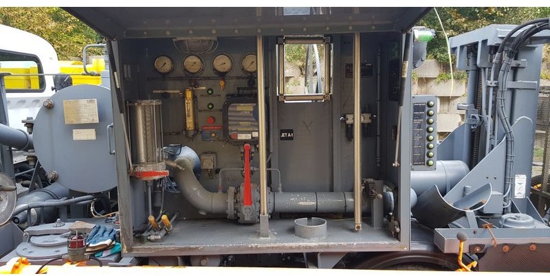 Cisternové vozidlo pro dopravu paliva Mitsubishi Jet-A1 Fuel Dispenser, 4 Stück Atcomex/Faudi: obrázek 9