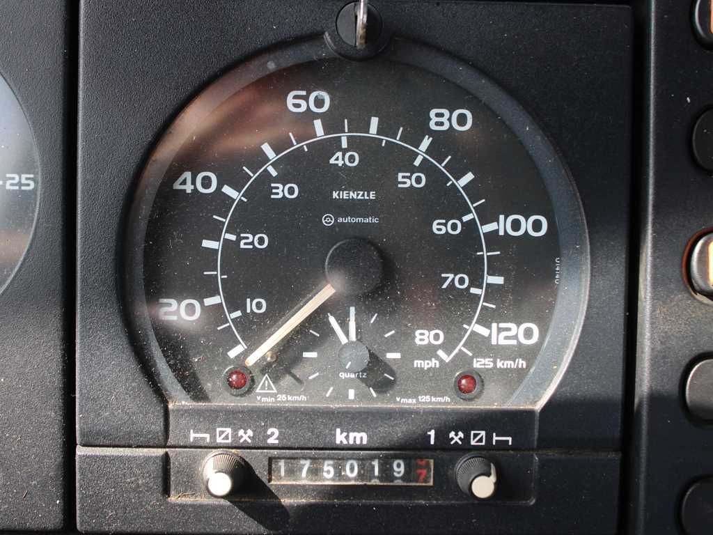 Nákladní automobil valníkový/ Plošinový DAF CF 240, CRANE HMF 953 K2, PNEU 80%