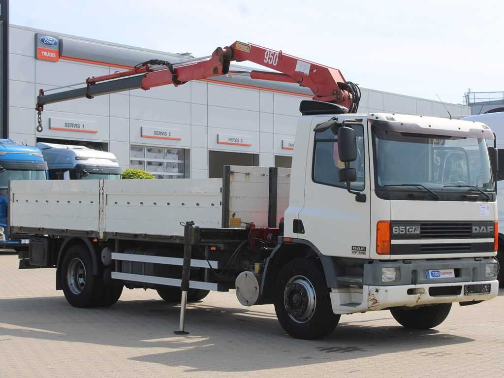 Nákladní automobil valníkový/ Plošinový DAF CF 240, CRANE HMF 953 K2, PNEU 80%