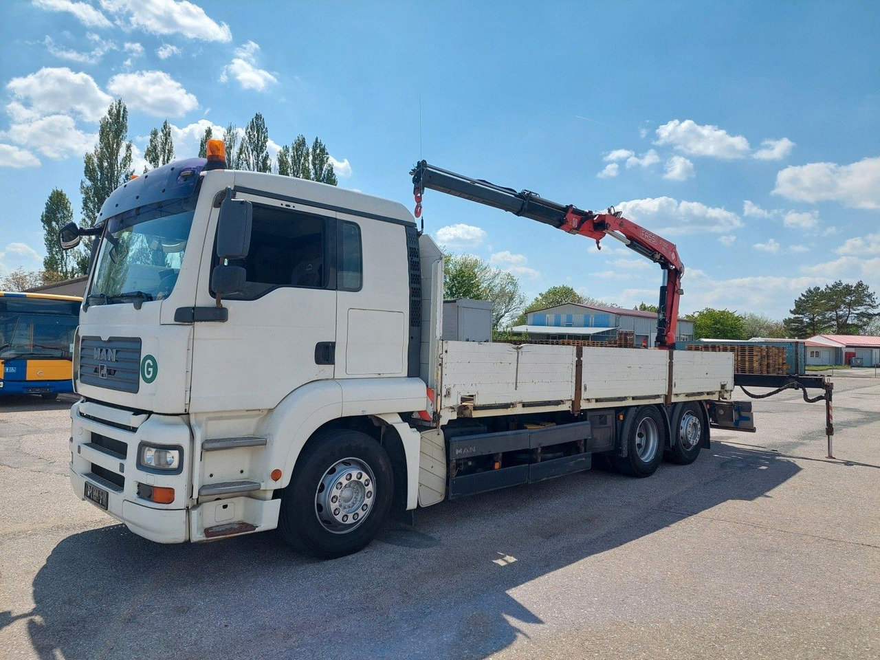 Nákladní automobil valníkový/ Plošinový MAN GA 26.320 6X2-2 BL + Kran Fassi F110AC22