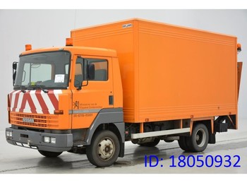 Skříňový nákladní auto Nissan M90E1: obrázek 1