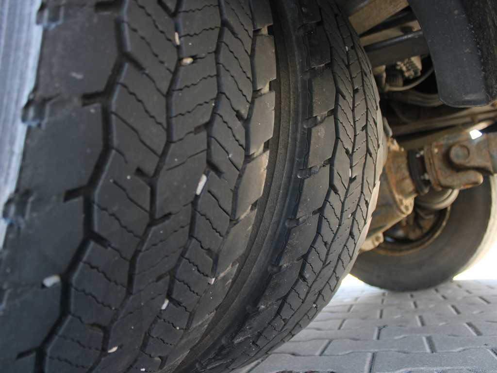 Plachtový nákladní auto DAF LF 250 FA, EURO 6