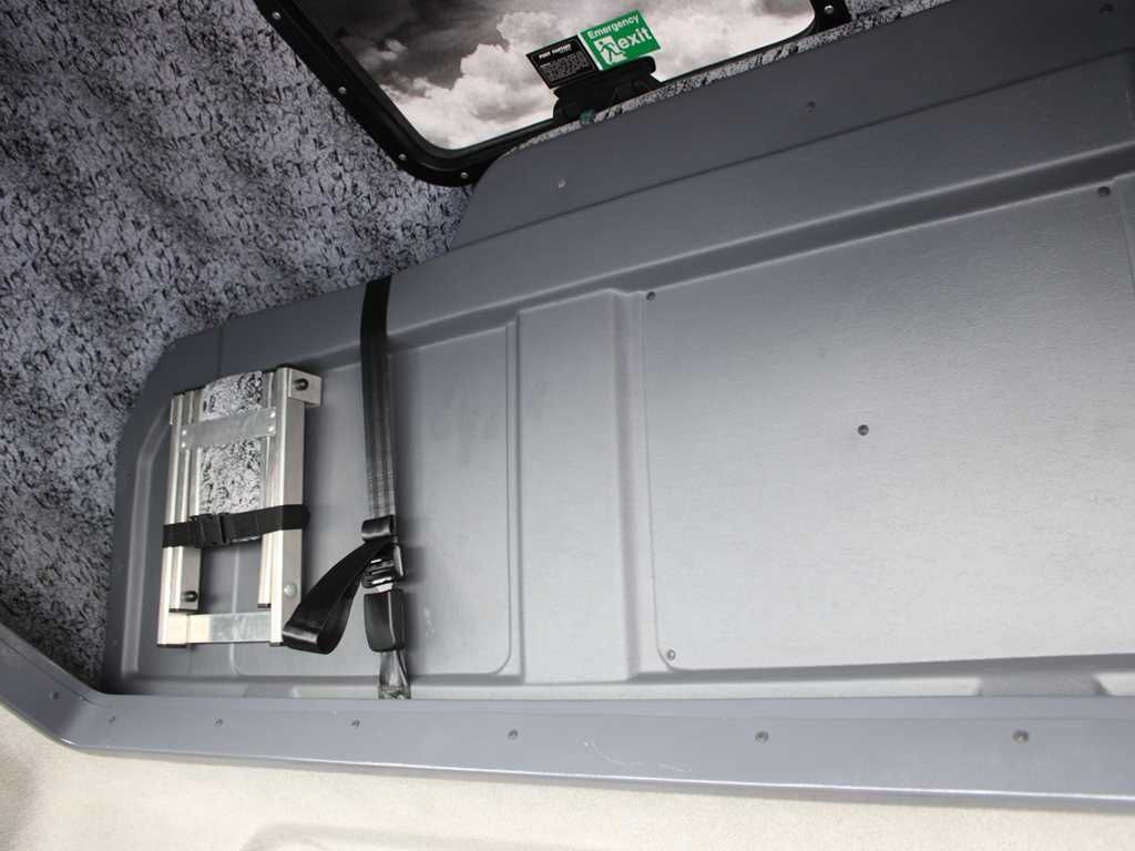 Plachtový nákladní auto DAF LF 290 FA , EURO 6, SLEEPING CABIN
