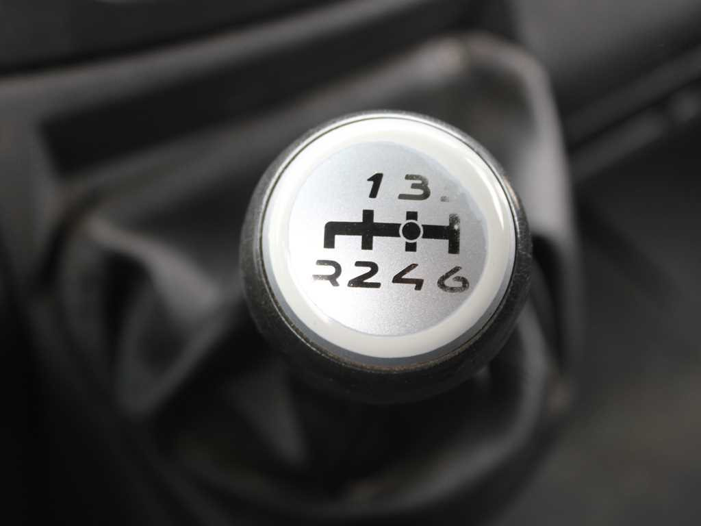 Plachtový nákladní auto Iveco EUROCARGO 120EL22, EURO 5