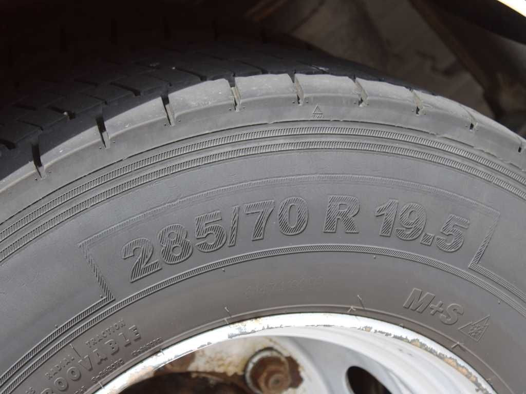 Plachtový nákladní auto Iveco EUROCARGO 160E28, EURO 6