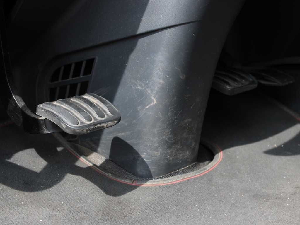 Plachtový nákladní auto Iveco EUROCARGO 160E28, EURO 6