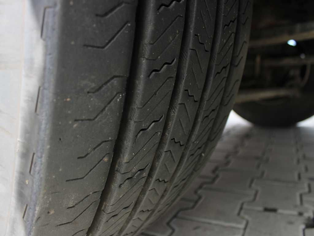 Plachtový nákladní auto Renault D16, EURO 6, LOAD SPACE LENGHT 9,6m!!