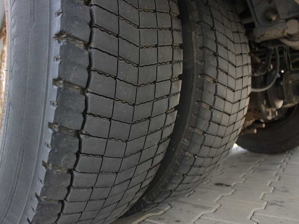 Plachtový nákladní auto Renault D16, EURO 6, LOAD SPACE LENGHT 9,6m!!