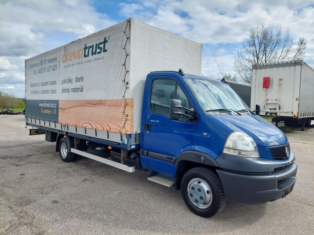 Plachtový nákladní auto Renault Mascott DXI 150.65 4x2