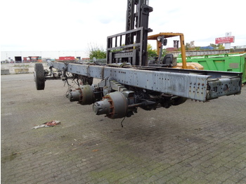 Podvozek s kabinou Renault KERAX 370 6X4