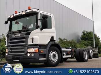 Podvozek s kabinou Scania P360 6x2*4,retarder,