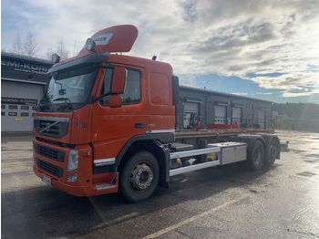 Podvozek s kabinou VOLVO FM11 450
