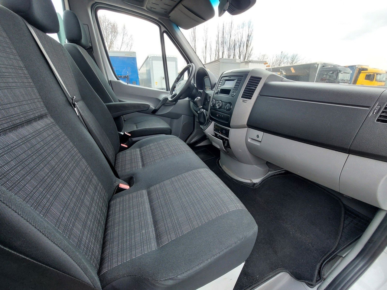 Přepravník automobilů Mercedes-Benz Sprinter II 519 CDI