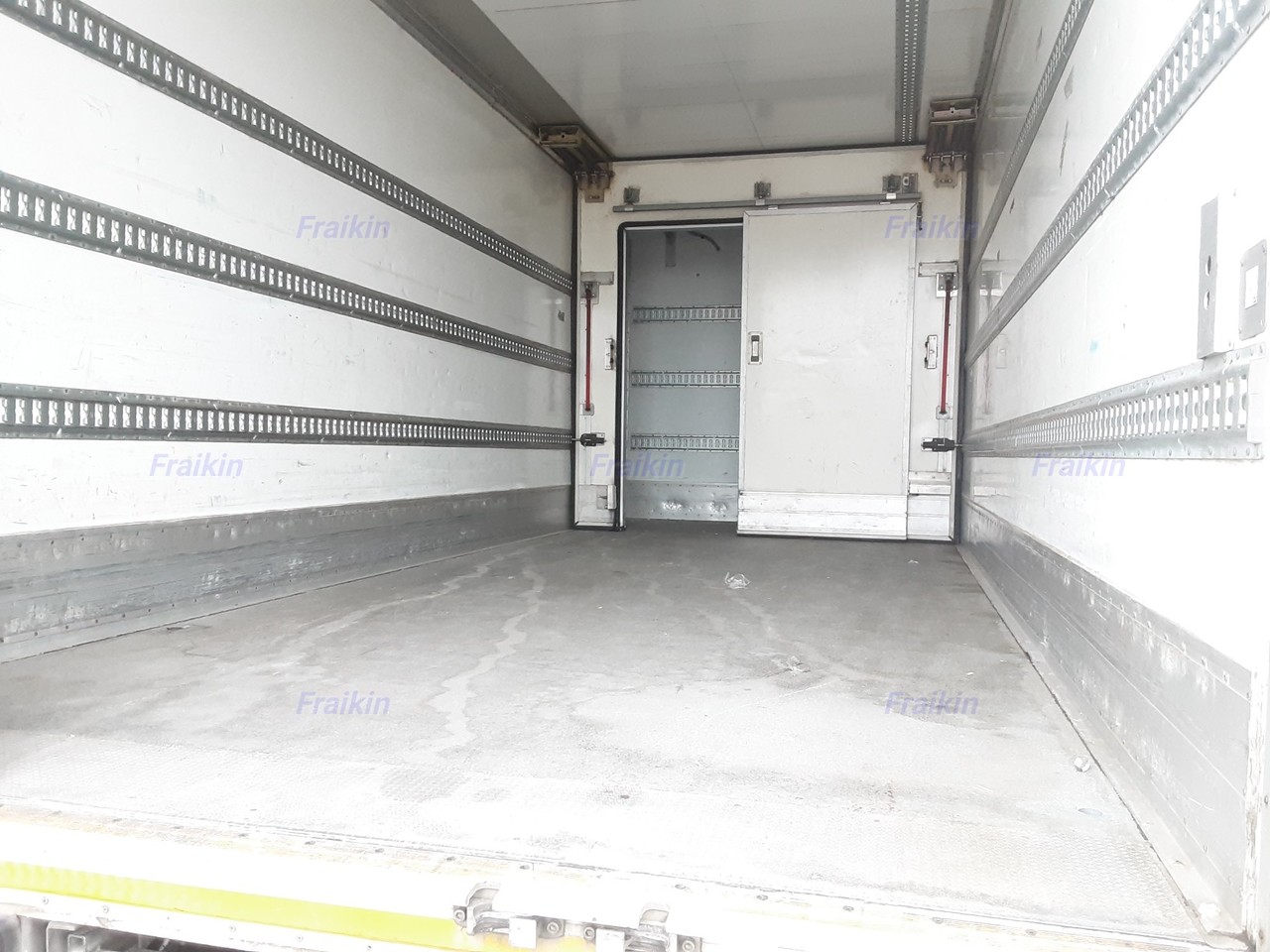 Chladírenský nákladní automobil pro dopravu potravin RENAULT MIDLUM FRIGO MIDLUM 220.14 BITEMPERATURA: obrázek 3