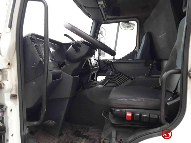 Podvozek s kabinou Renault Premium 250 lames: obrázek 8