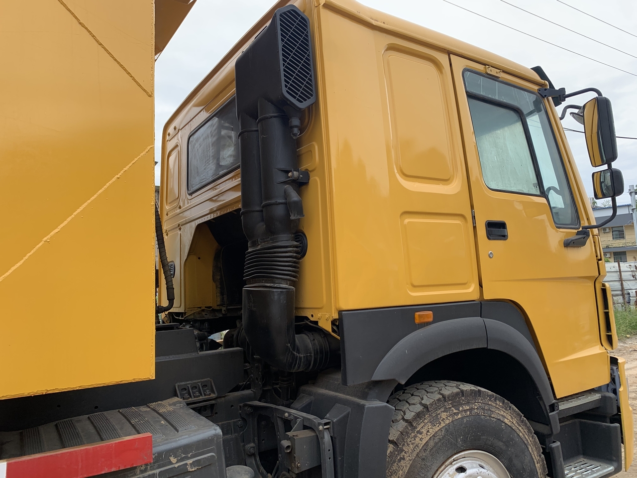 Sklápěč pro dopravu těžké techniky SINOTRUK Howo Dump truck 371: obrázek 7
