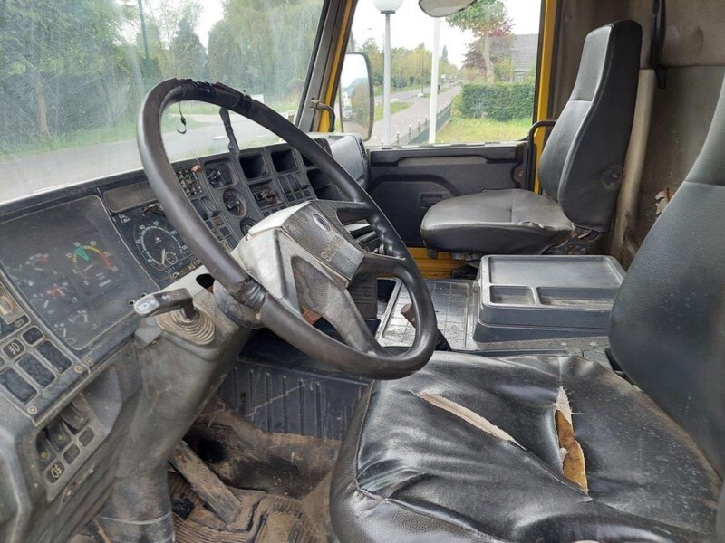 Sklápěč Scania 143-400 V8 6x4: obrázek 8