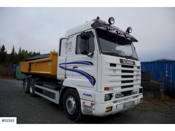 Hákový nosič kontejnerů Scania R143: obrázek 1