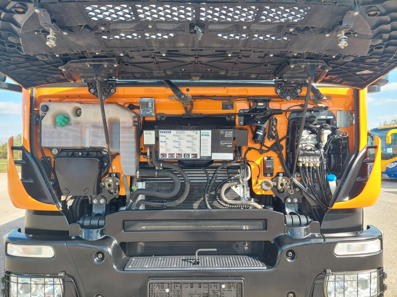 Sklápěč Iveco AD 260T46 BB Meiller Bordmatik 6x4
