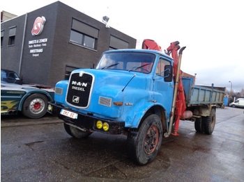 Sklápěč MAN 19.192 +crane 258"km
