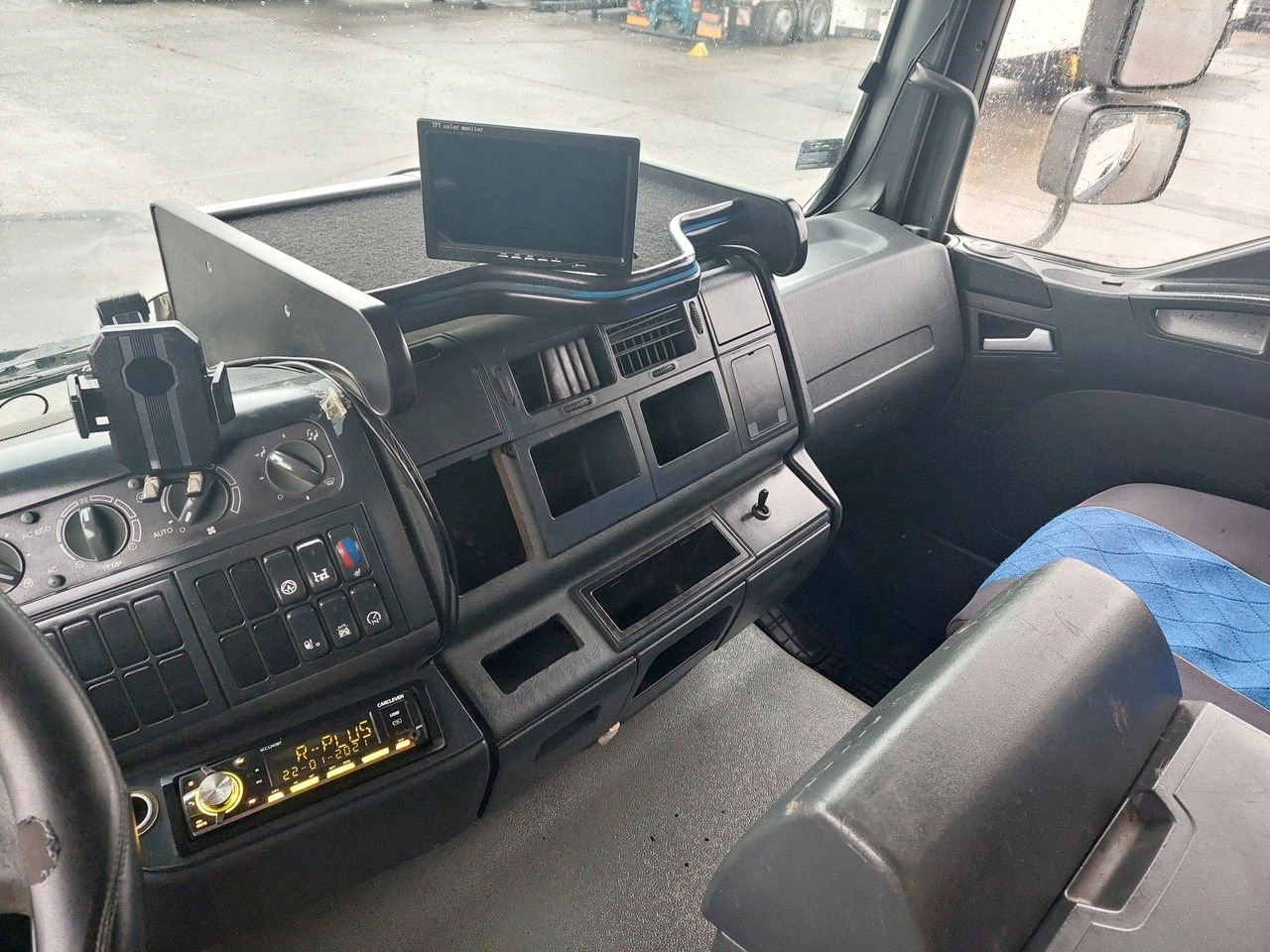 Sklápěč MAN TGA 26.430 BB 6x4 Meiller