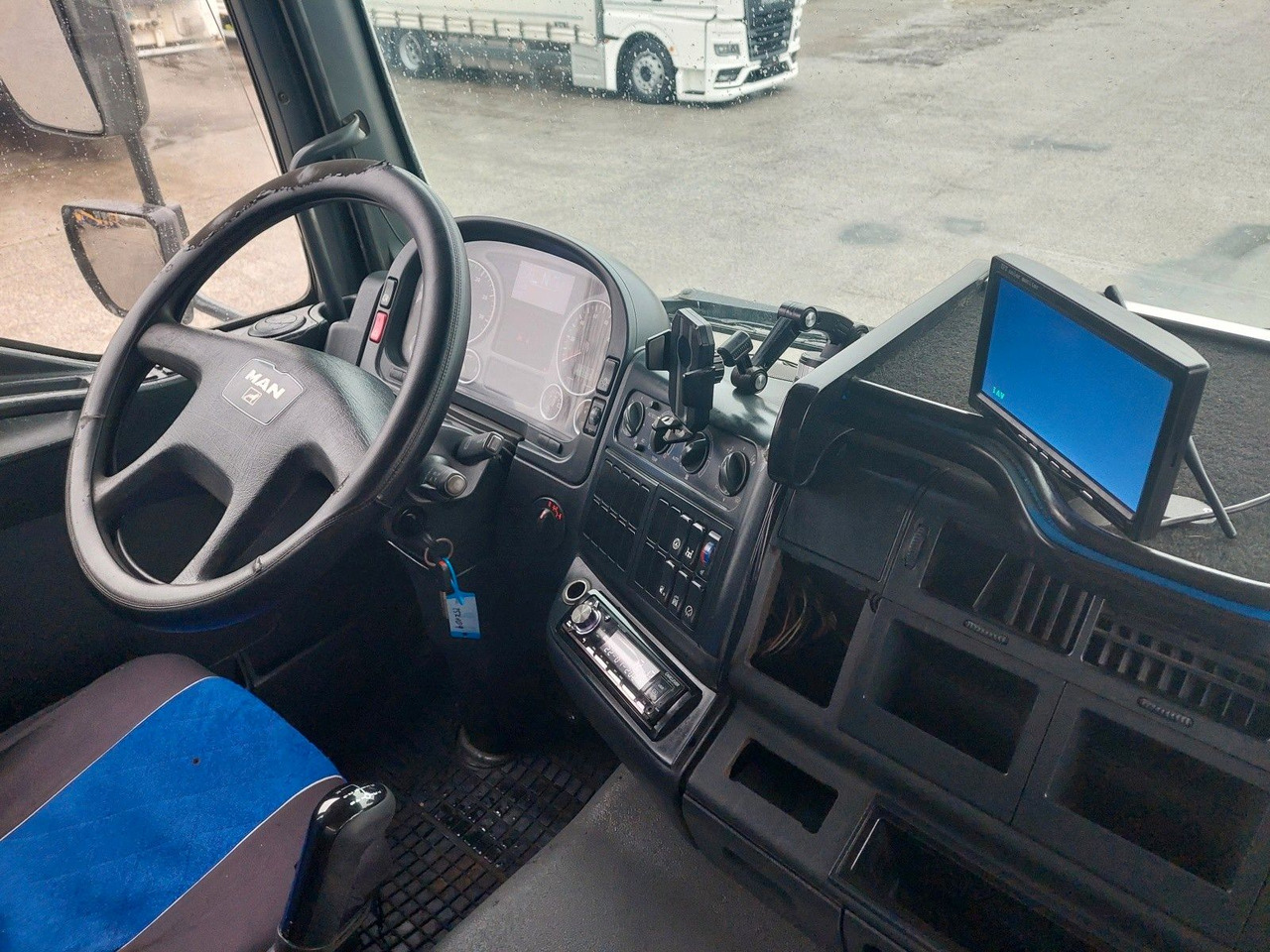 Sklápěč MAN TGA 26.430 BB 6x4 Meiller