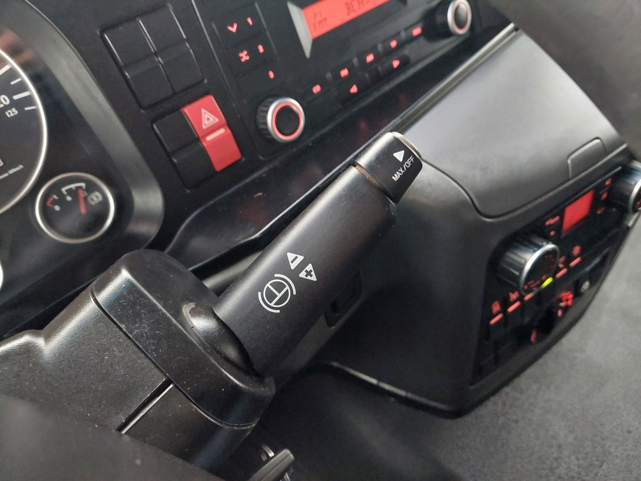 Sklápěč MAN TGS 33.480 6x6 BB Bordmatik