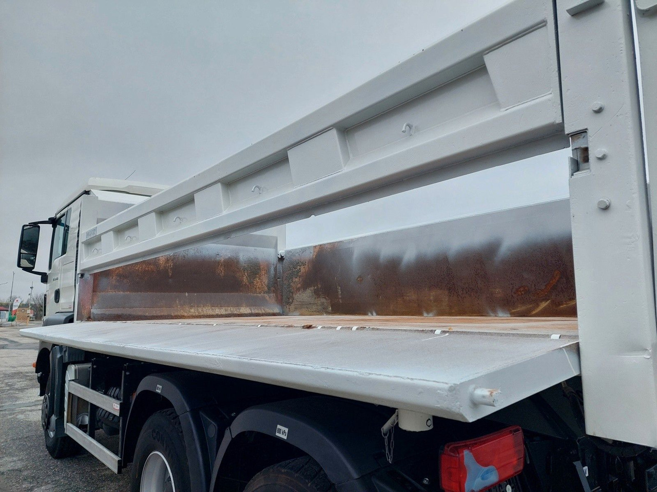 Sklápěč MAN TGS 33.480 6x6 BB Bordmatik