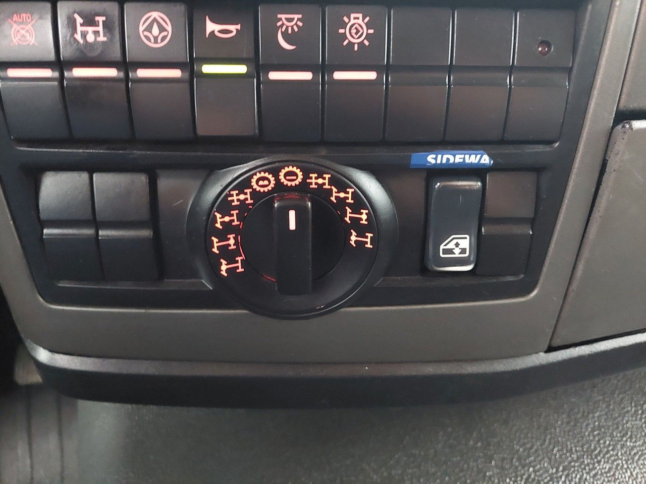 Sklápěč MAN TGS 33.480 6x6 BB Bordmatik