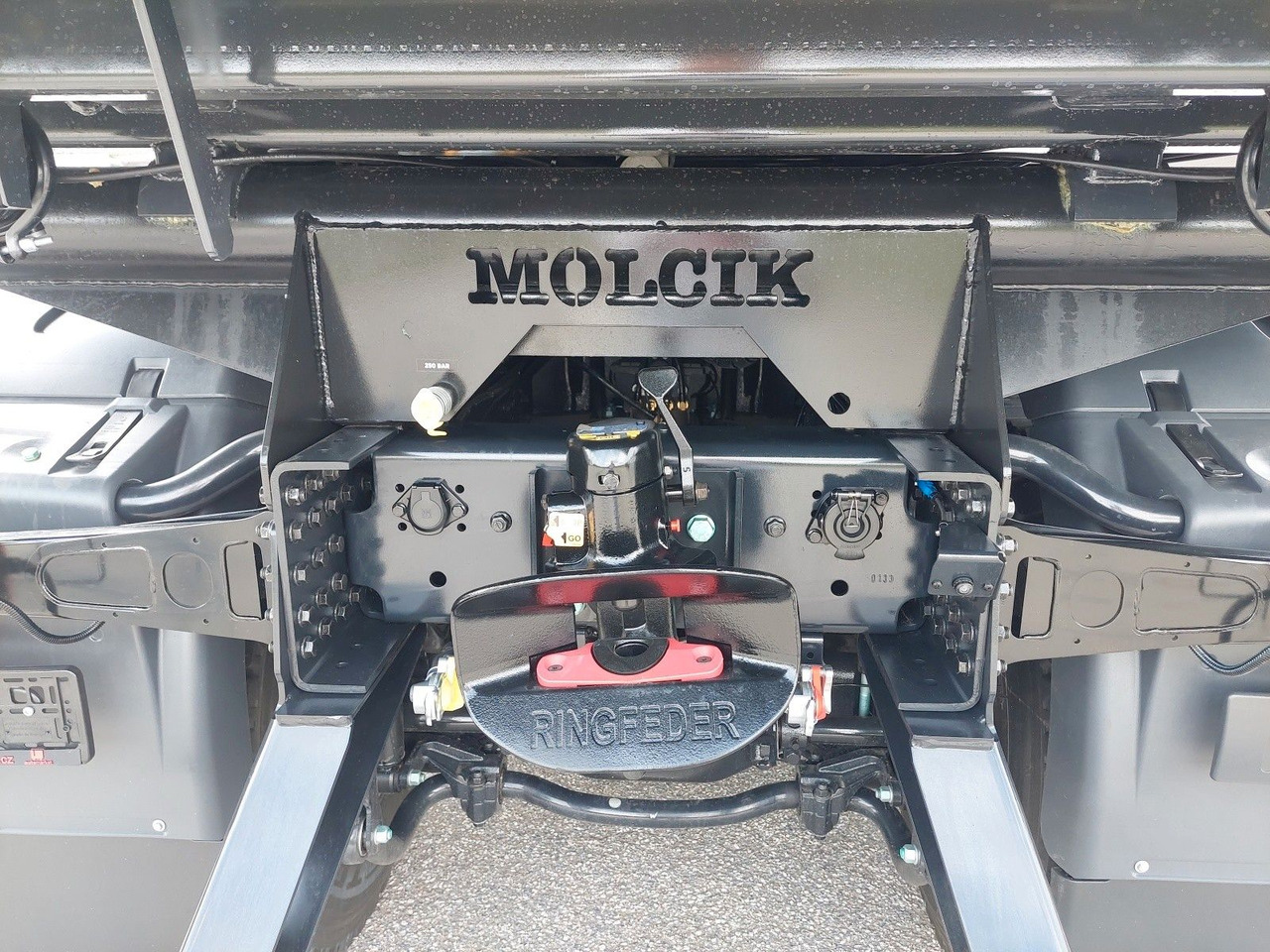 Sklápěč MAN TGS 41.520 8X6 BB CH