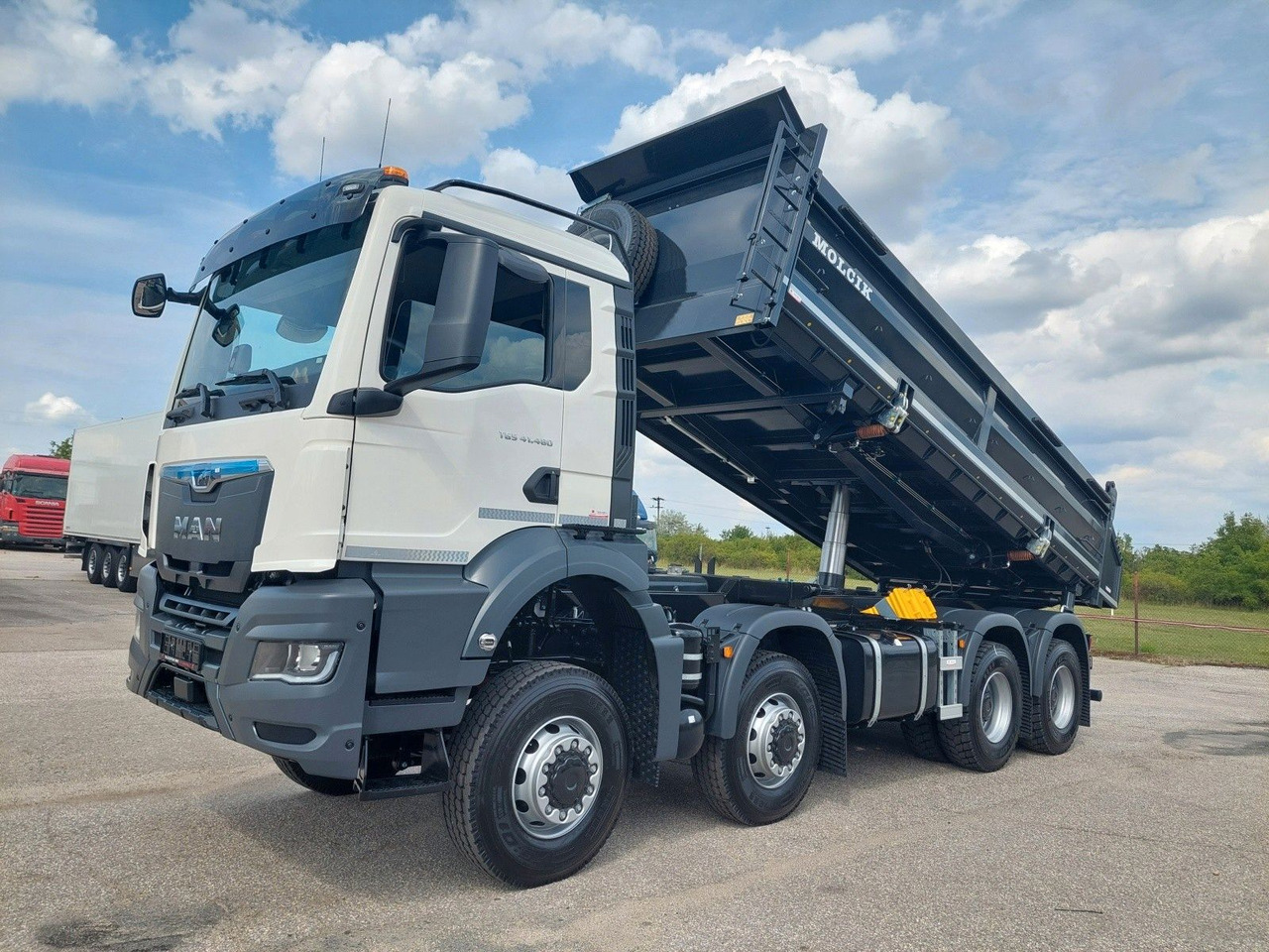 Sklápěč MAN TGS 41.520 8X6 BB CH