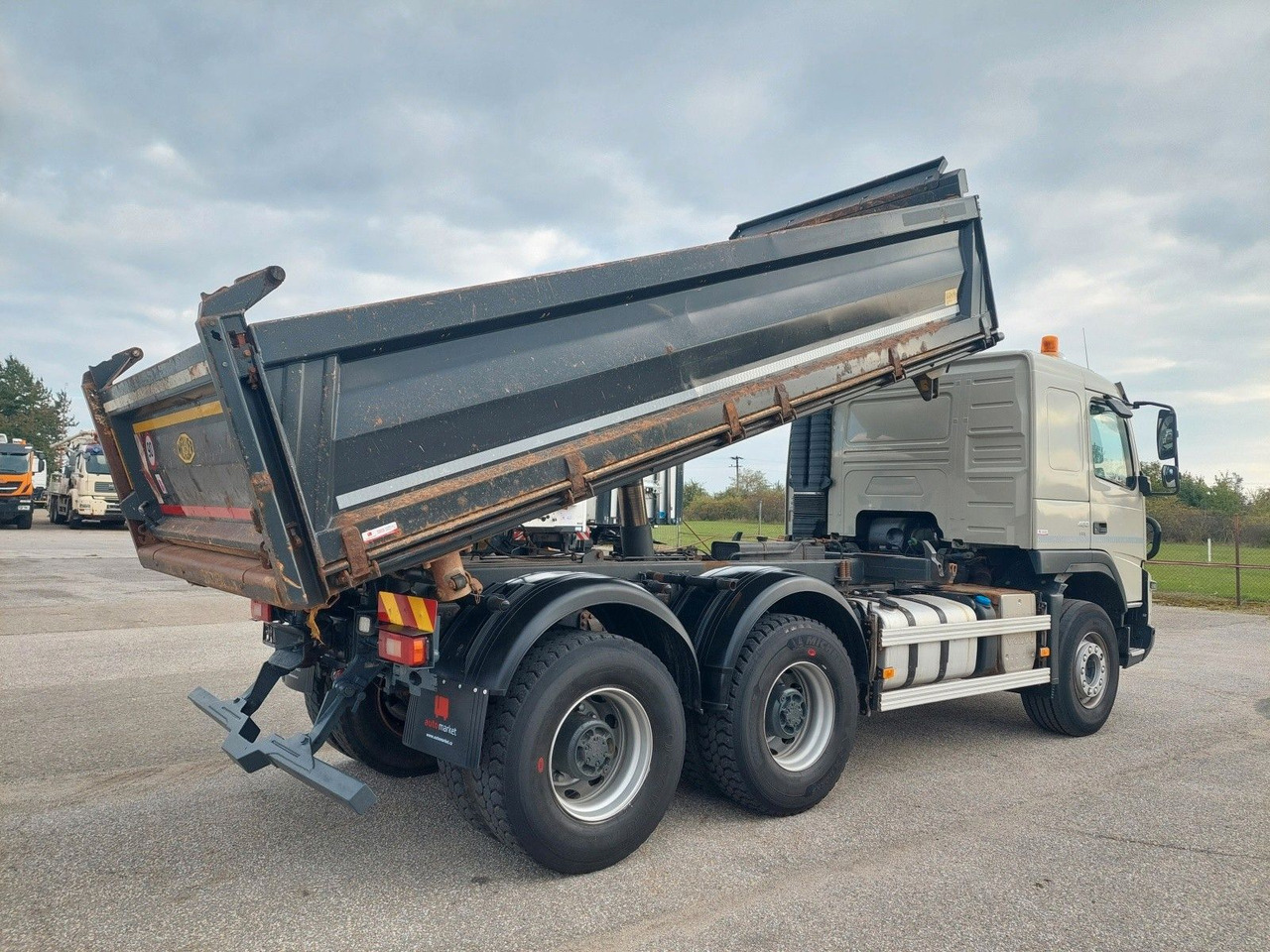 Sklápěč Volvo FMX 460 Meiller Bordmatik 6x4