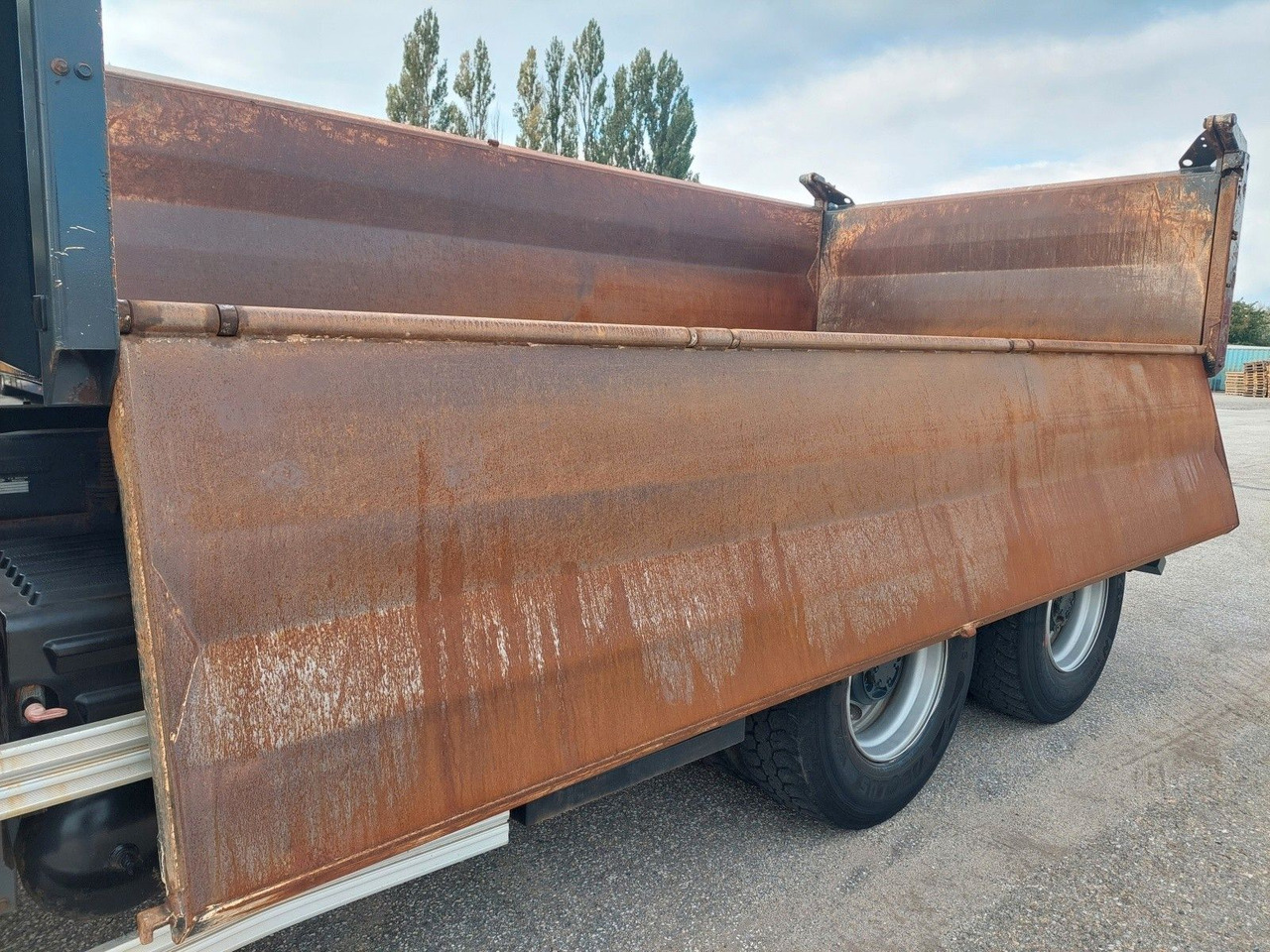 Sklápěč Volvo FMX 460 Meiller Bordmatik 6x4