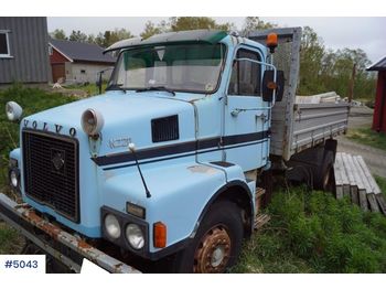 Sklápěč Volvo N720
