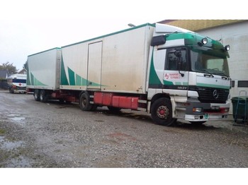 Skříňový nákladní auto Mercedes-Benz 1831 Actros box