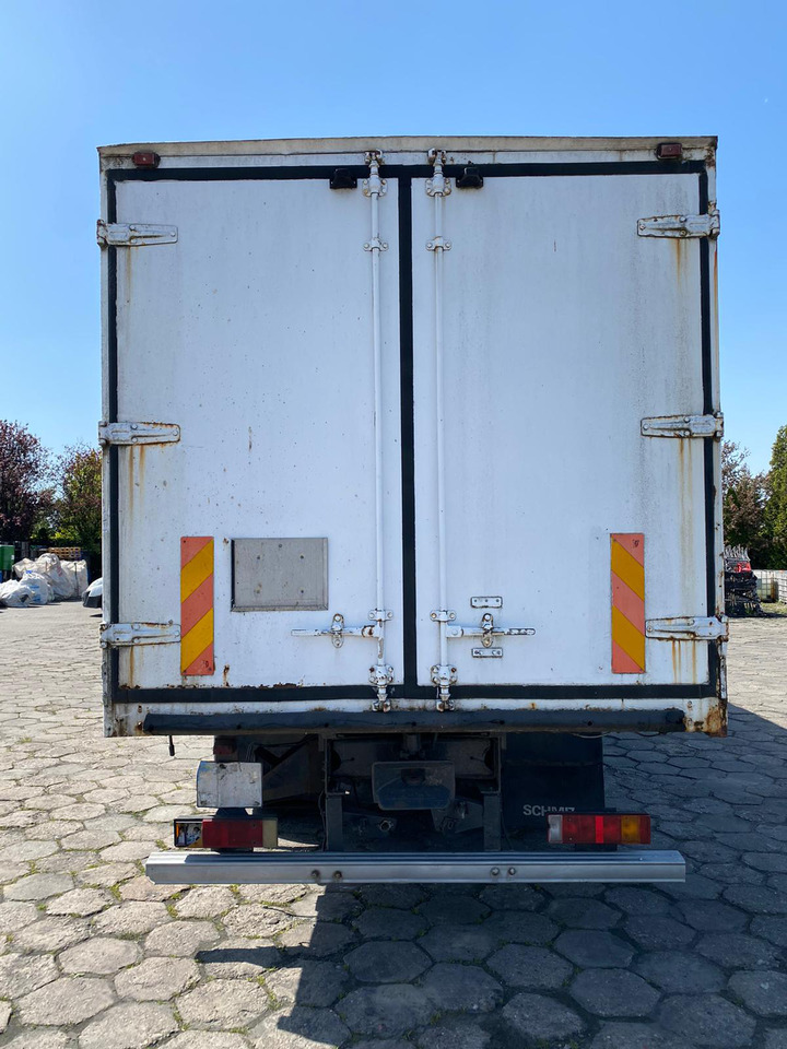 Skříňový nákladní auto VOLVO FL10.360: obrázek 3