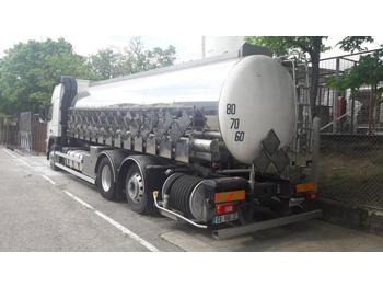 Cisternové vozidlo pro dopravu chemických látek Volvo FM12 450: obrázek 2