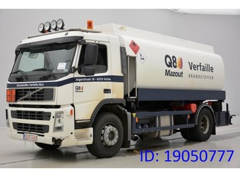 Cisternové vozidlo pro dopravu paliva Volvo FM9.260: obrázek 1