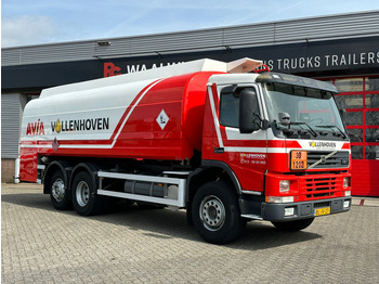 Volvo FM 7 22m³ 4 comp. - Cisternové vozidlo: obrázek 1