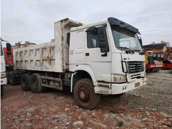 Sklápěč howo second hand dump truck: obrázek 1