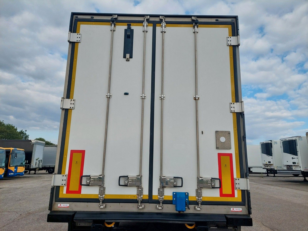Chladírenský návěs Krone SD Thermo King SLXi 300