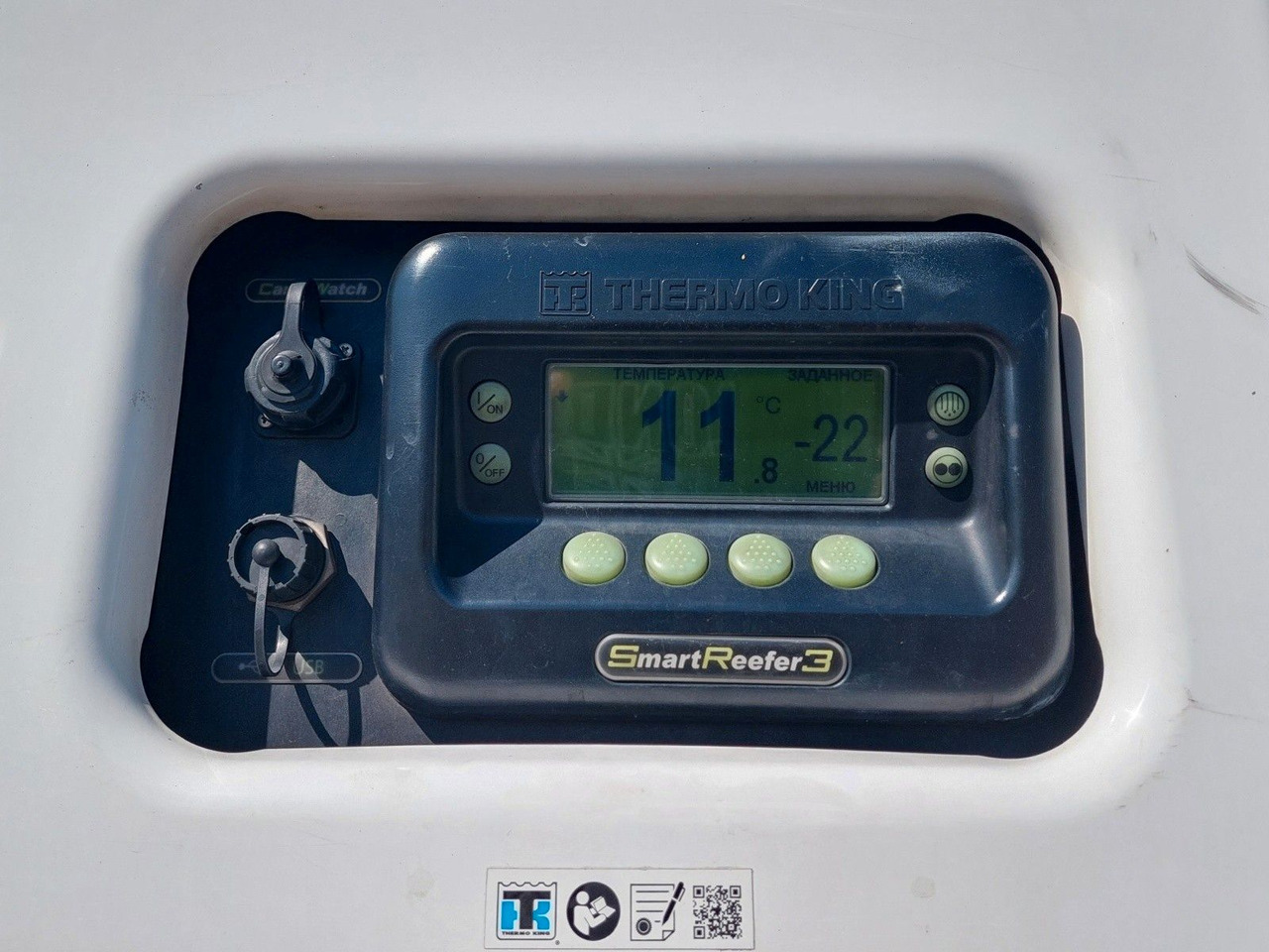 Chladírenský návěs Schmitz Cargobull SKO24 ThermoKing SLXi 300
