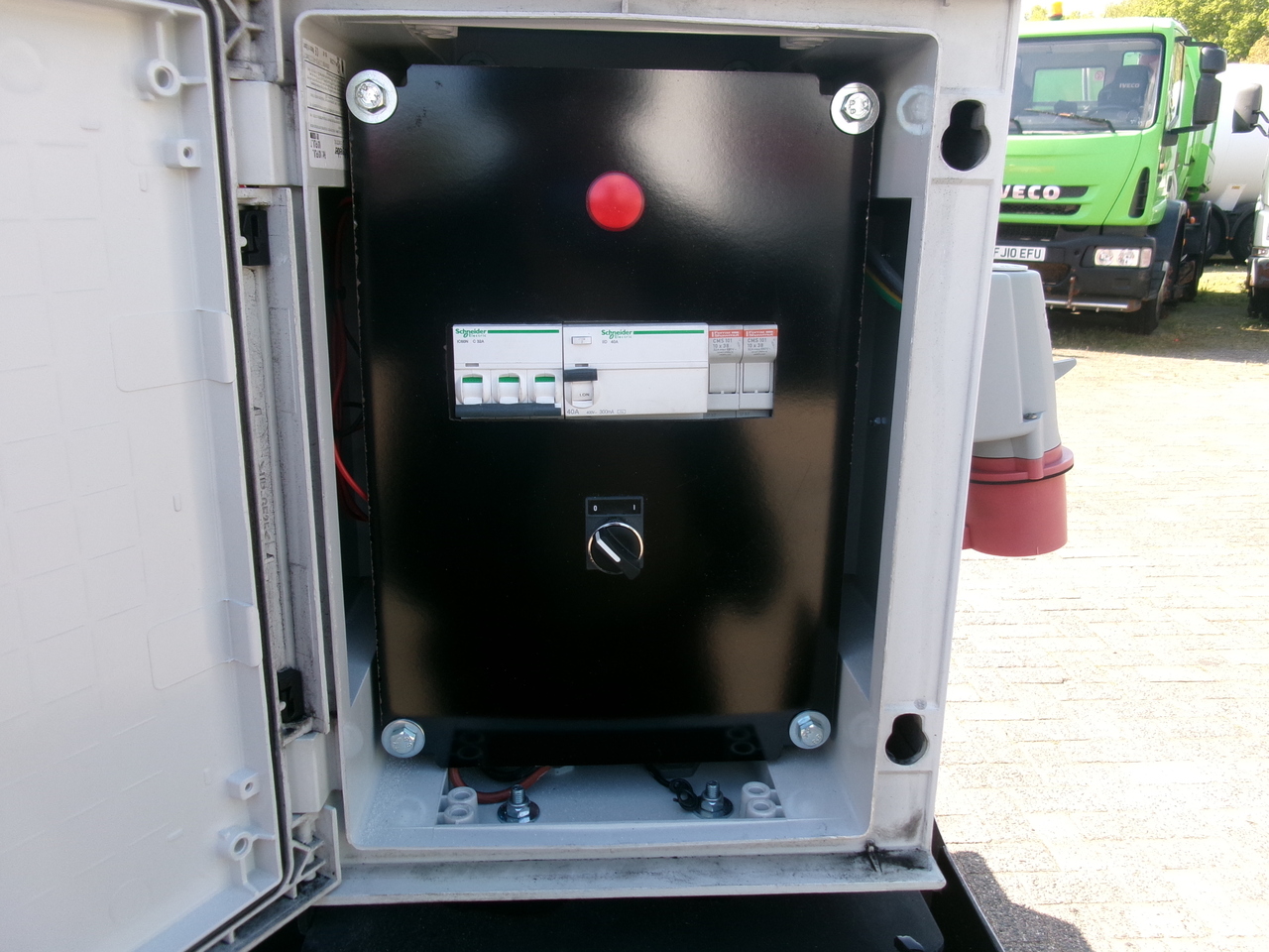 Cisternový návěs pro dopravu bitumenu Cobo Bitumen tank inox 34 m3 / 1 comp: obrázek 12