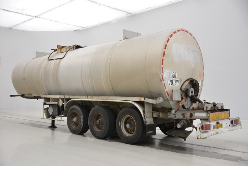 Cisternový návěs Fruehauf Bitumen tank trailer: obrázek 8