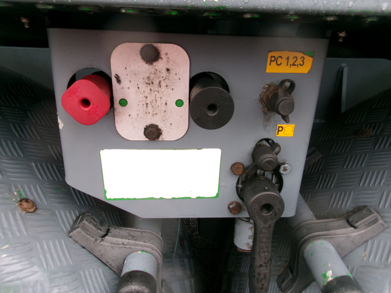 Cisternový návěs pro dopravu paliva L.A.G. Fuel tank alu 44.5 m3 / 6 comp + pump: obrázek 13